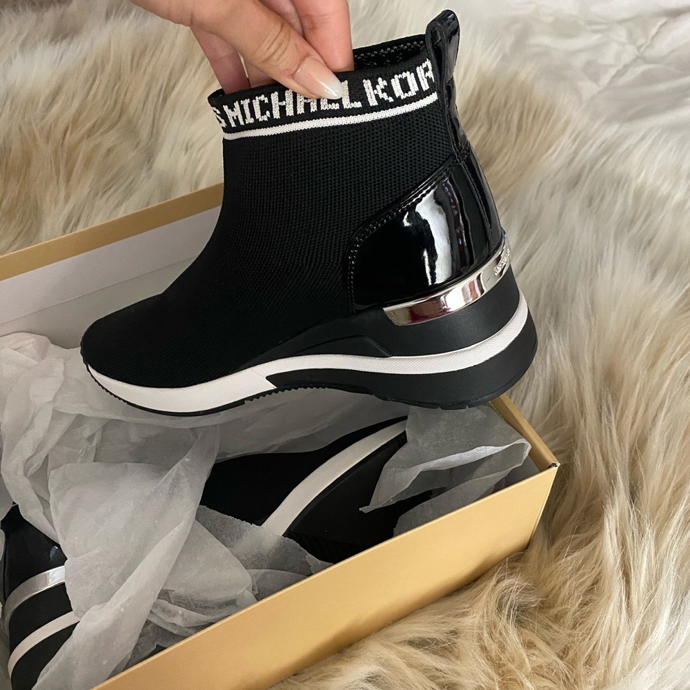 Michael Kors Sock Shoes